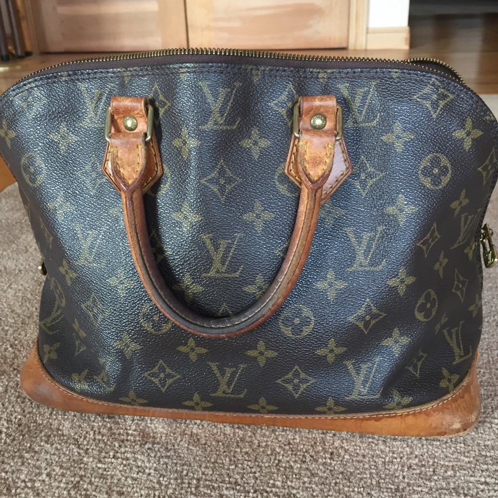 Louis Vuitton Alma